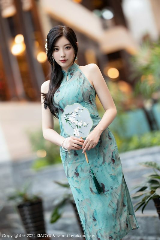 杨晨晨Yome 完整版无水印写真