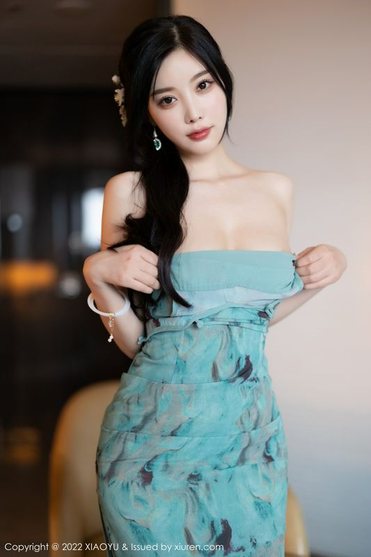 杨晨晨Yome 完整版无水印写真