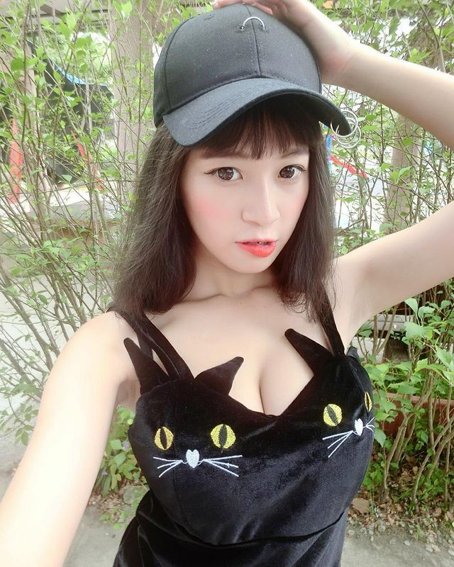 重机正妹 林珈伊身材实在太火辣