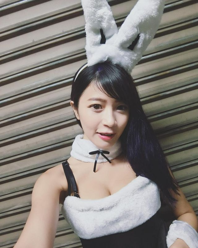 重机正妹 林珈伊身材实在太火辣