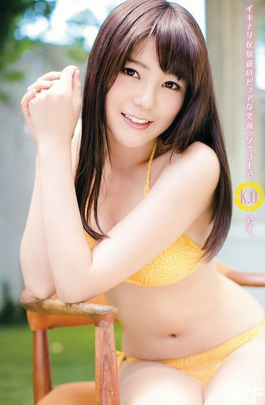 えっちなお姉さんのちょっとえっちなグラビア画像