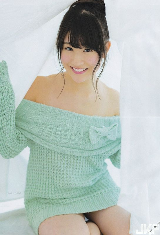 えっちなお姉さんのちょっとえっちなグラビア画像