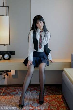 徐媛媛 完整版无水印写真