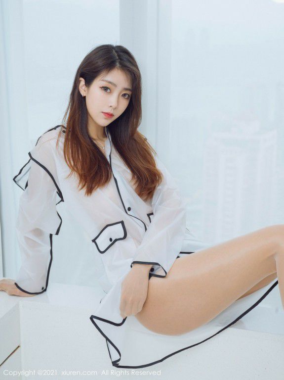 可乐Vicky私房浴室性感薄透白衬衣