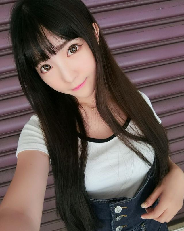 全糖系女孩 虾米勾椎模样实在惹人疼惜
