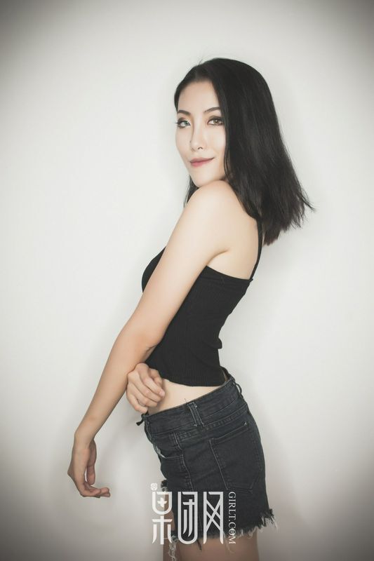 Betty性感写真