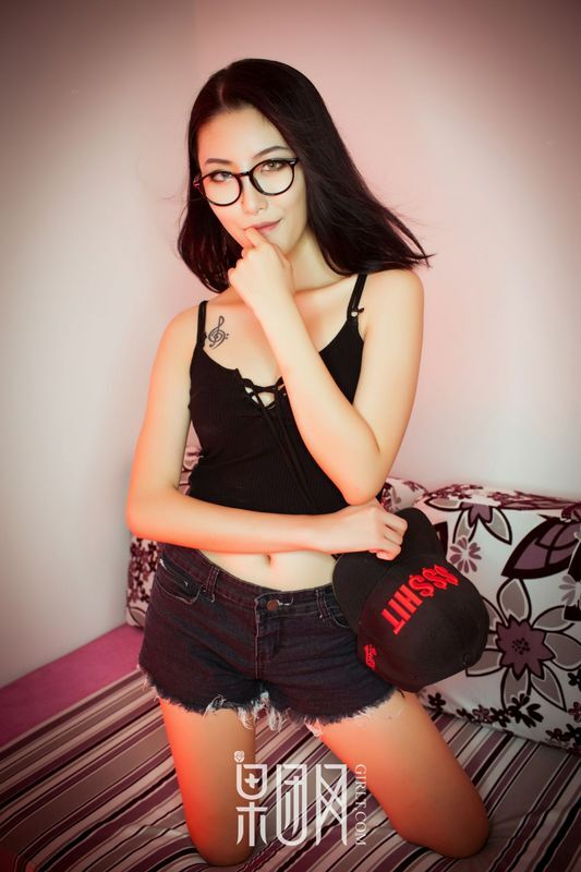 Betty性感写真