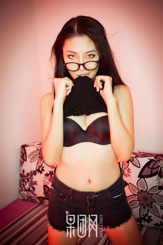 Betty性感写真