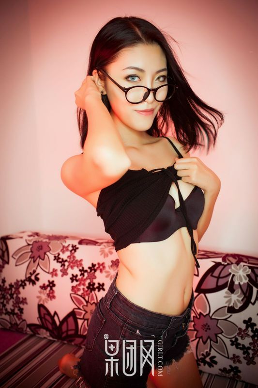 Betty性感写真
