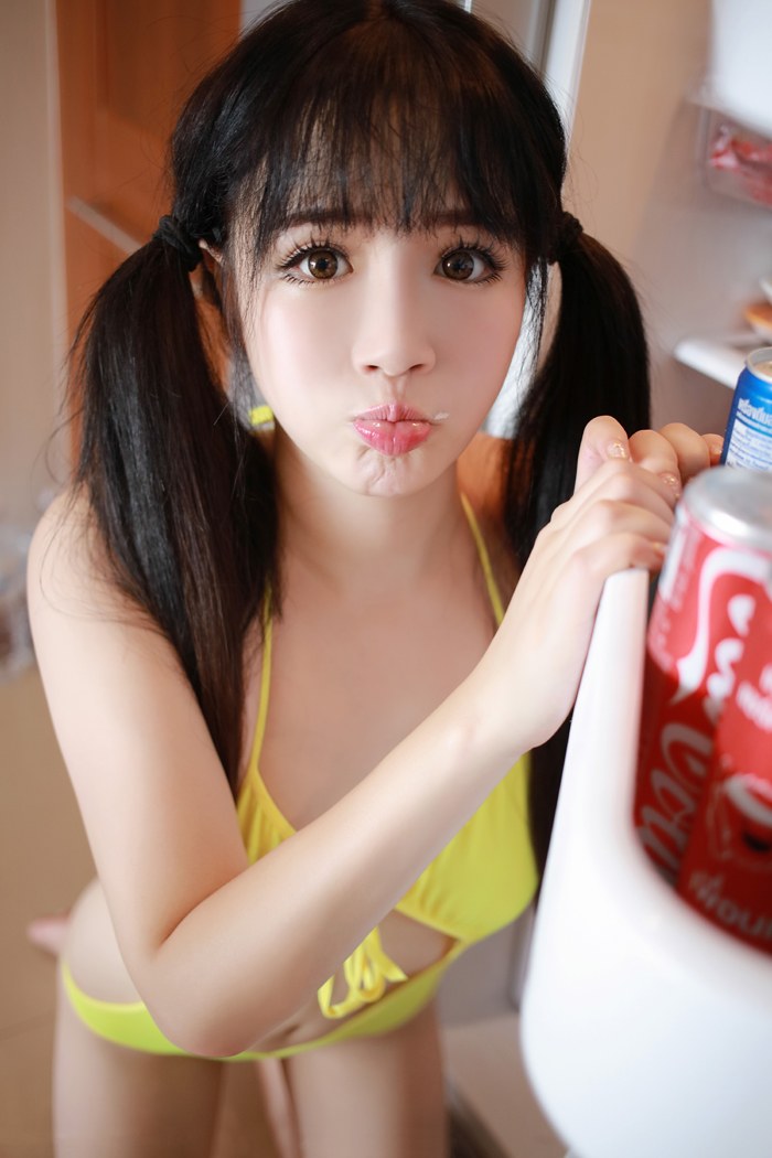 童颜巨乳萌妹徐cake粉妆玉砌可爱迷人