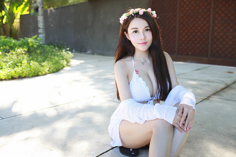 秀人网巨乳美女沈蜜桃性感写真照