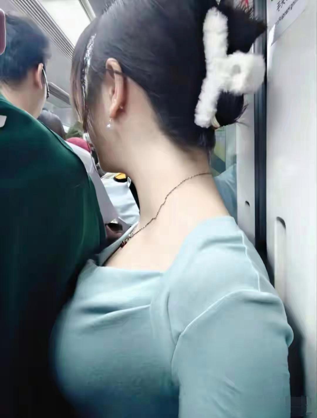 胸部特写镜头