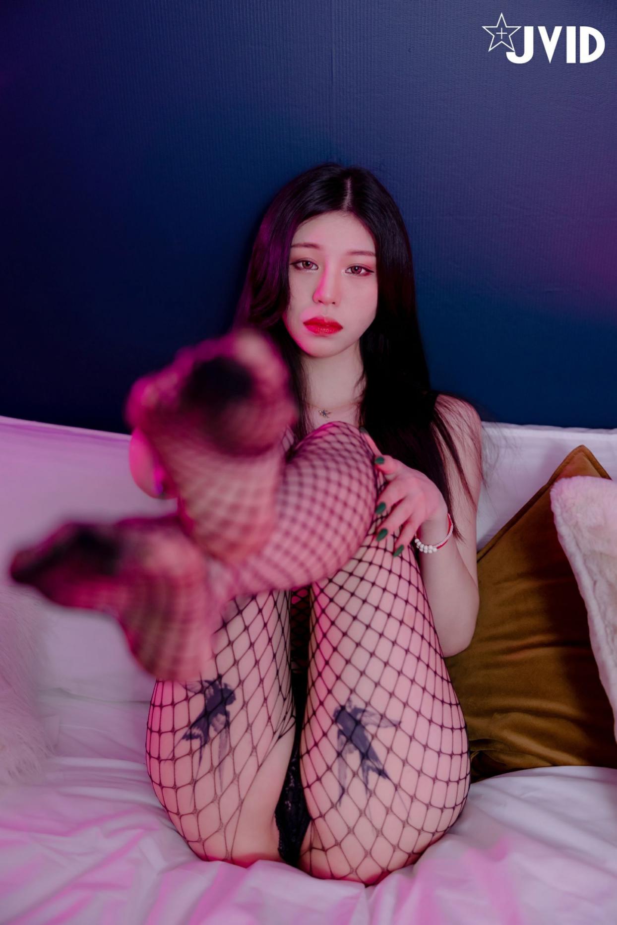 JVID美杜莎女王 – 女秘书的约会