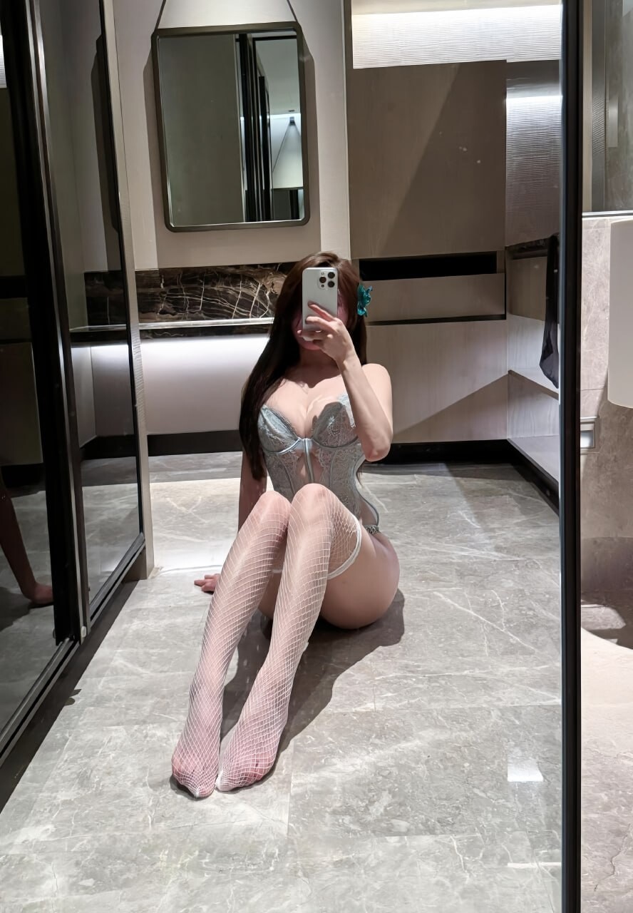 性感情趣蕾丝半腿白网丝