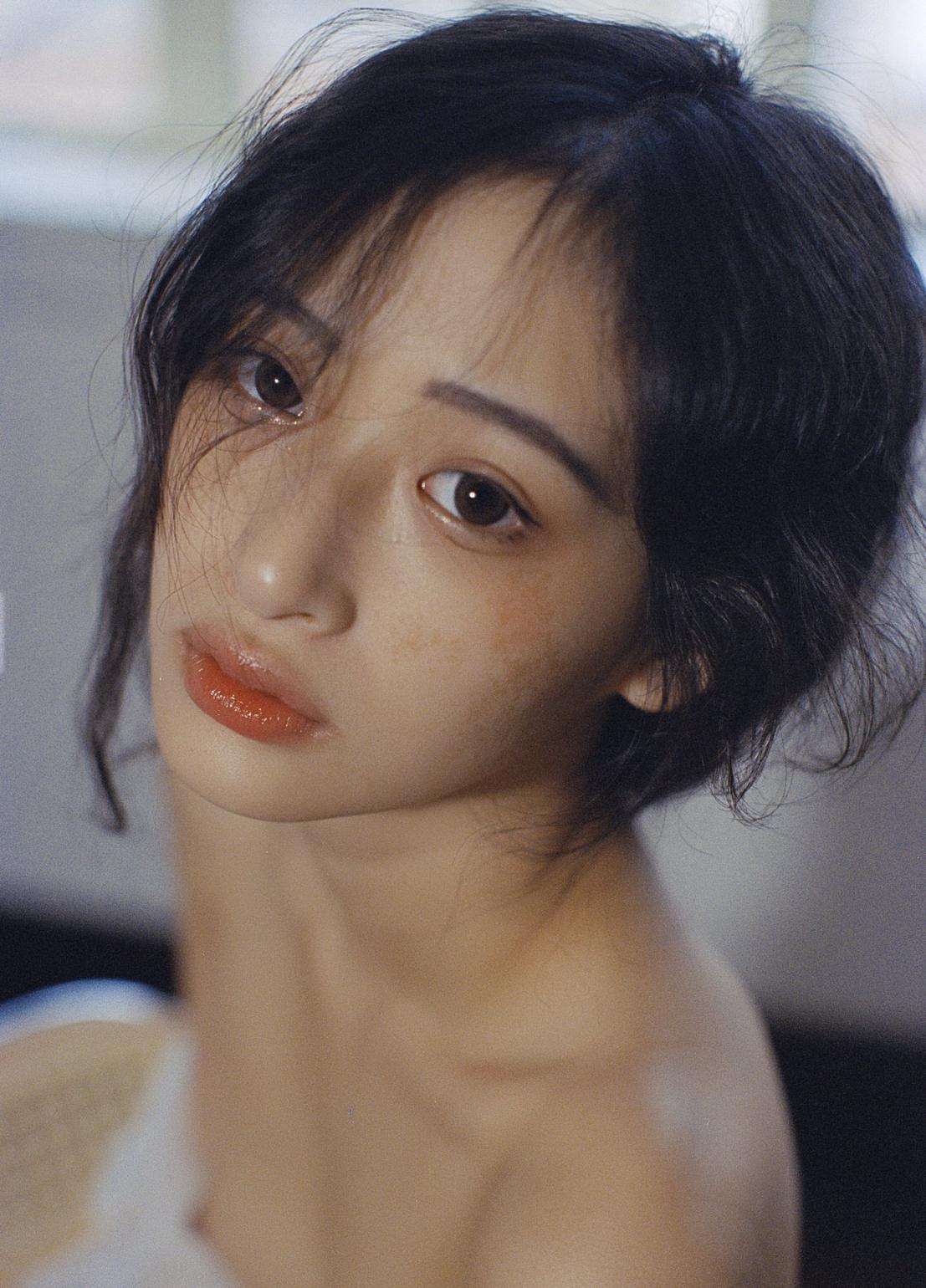颜值小姐姐 [28P]