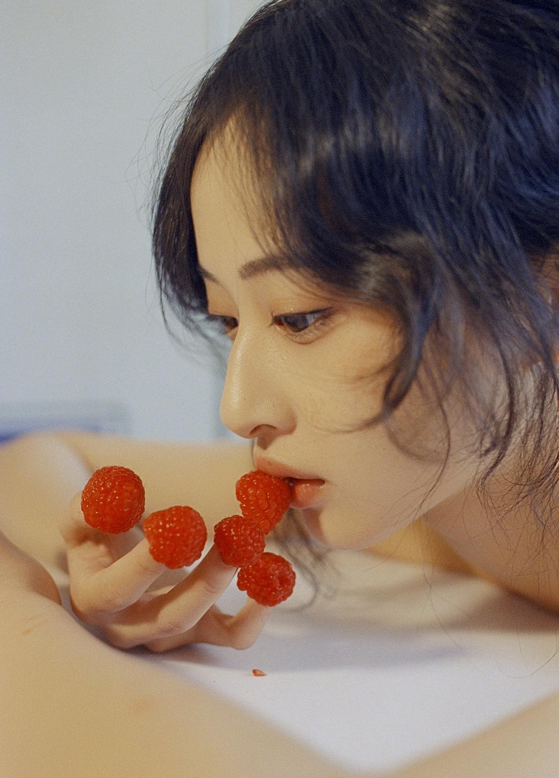 颜值小姐姐 [28P]