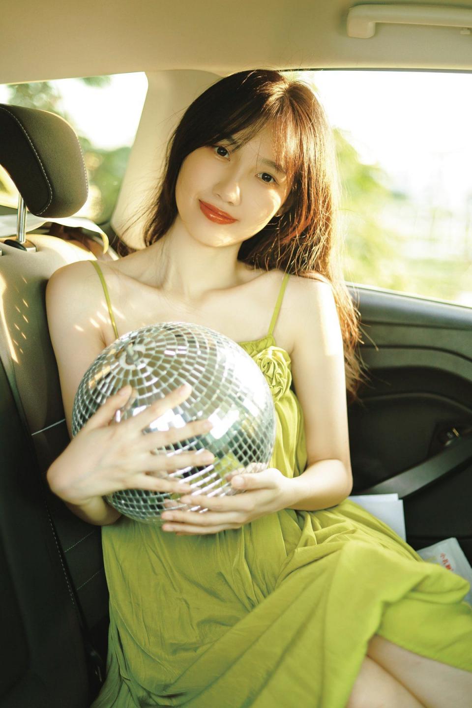 丽丽 [20P]