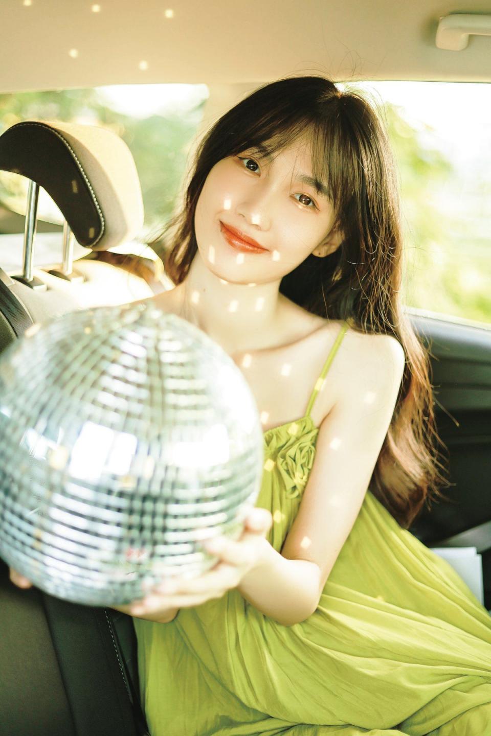 丽丽 [20P]