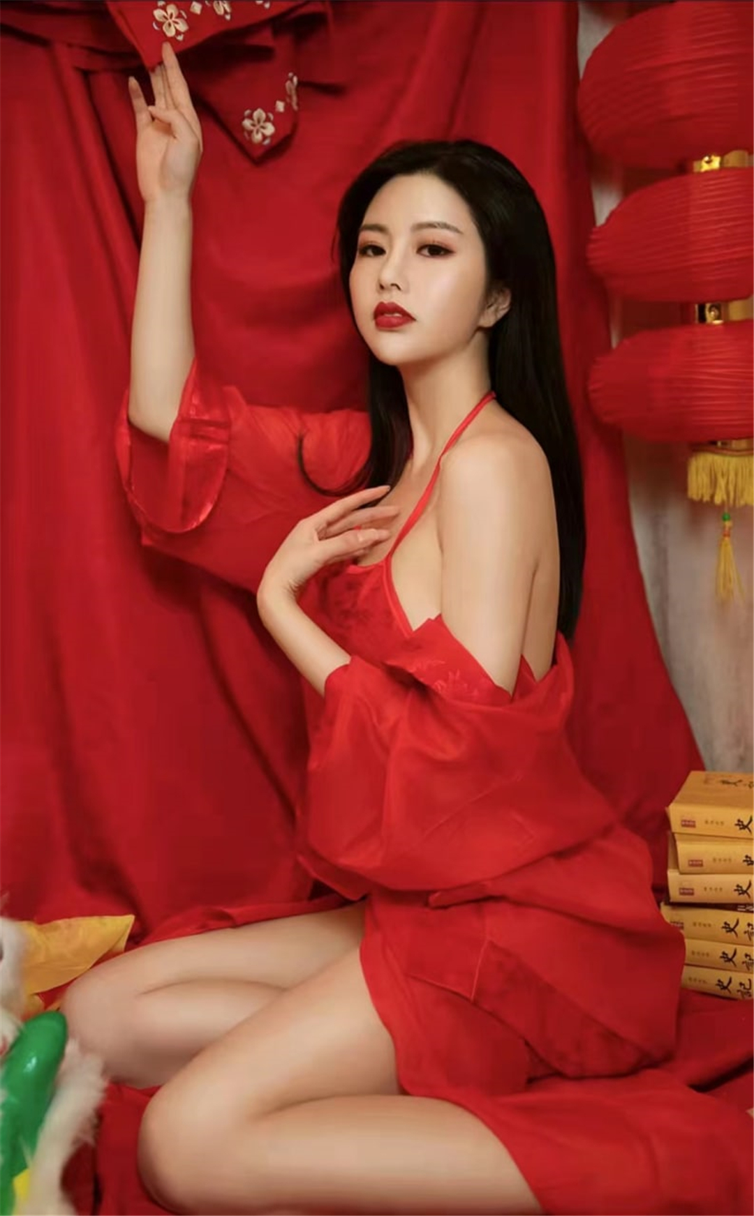 娜露呀诱惑迷人
