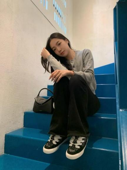 甜美可爱女孩[28P]