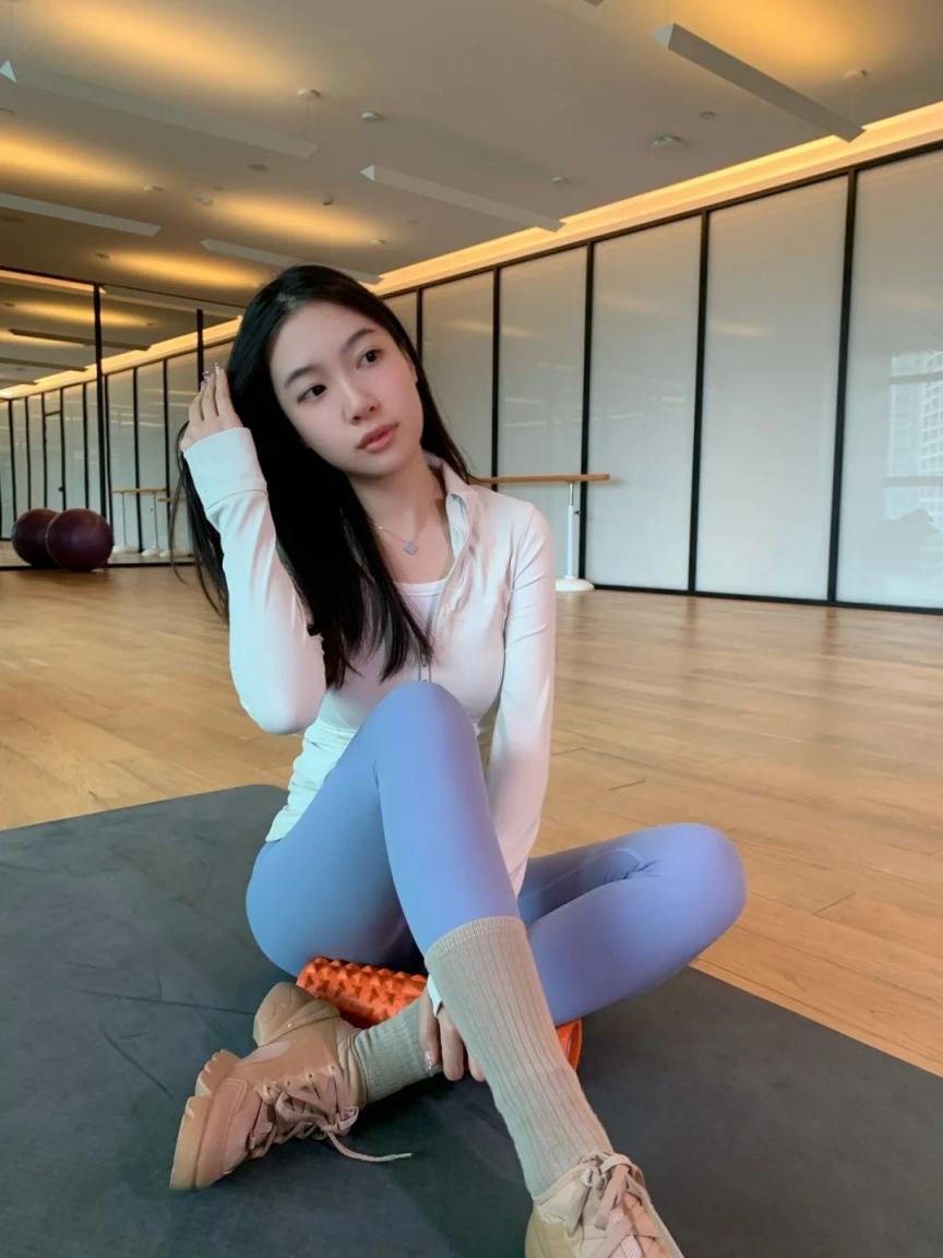 甜美可爱女孩[28P]