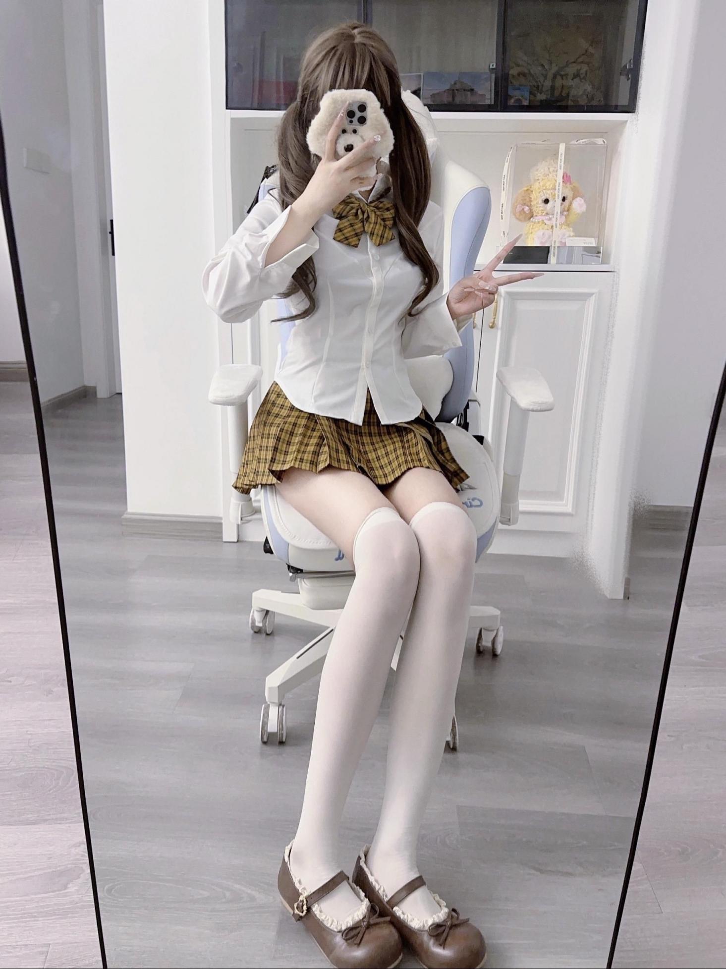 甜美女孩[28P]