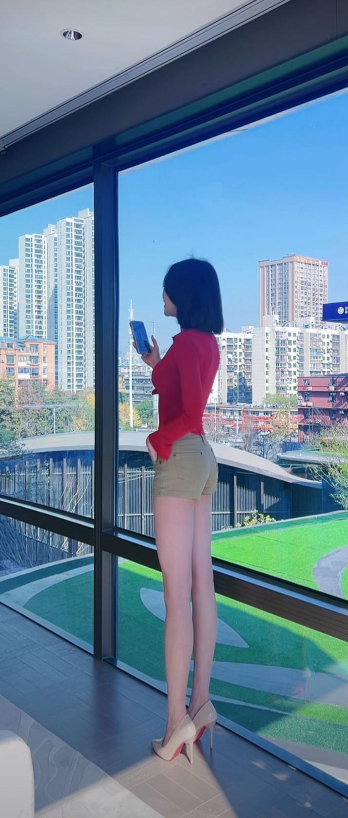 无敌身材完美小翘臀