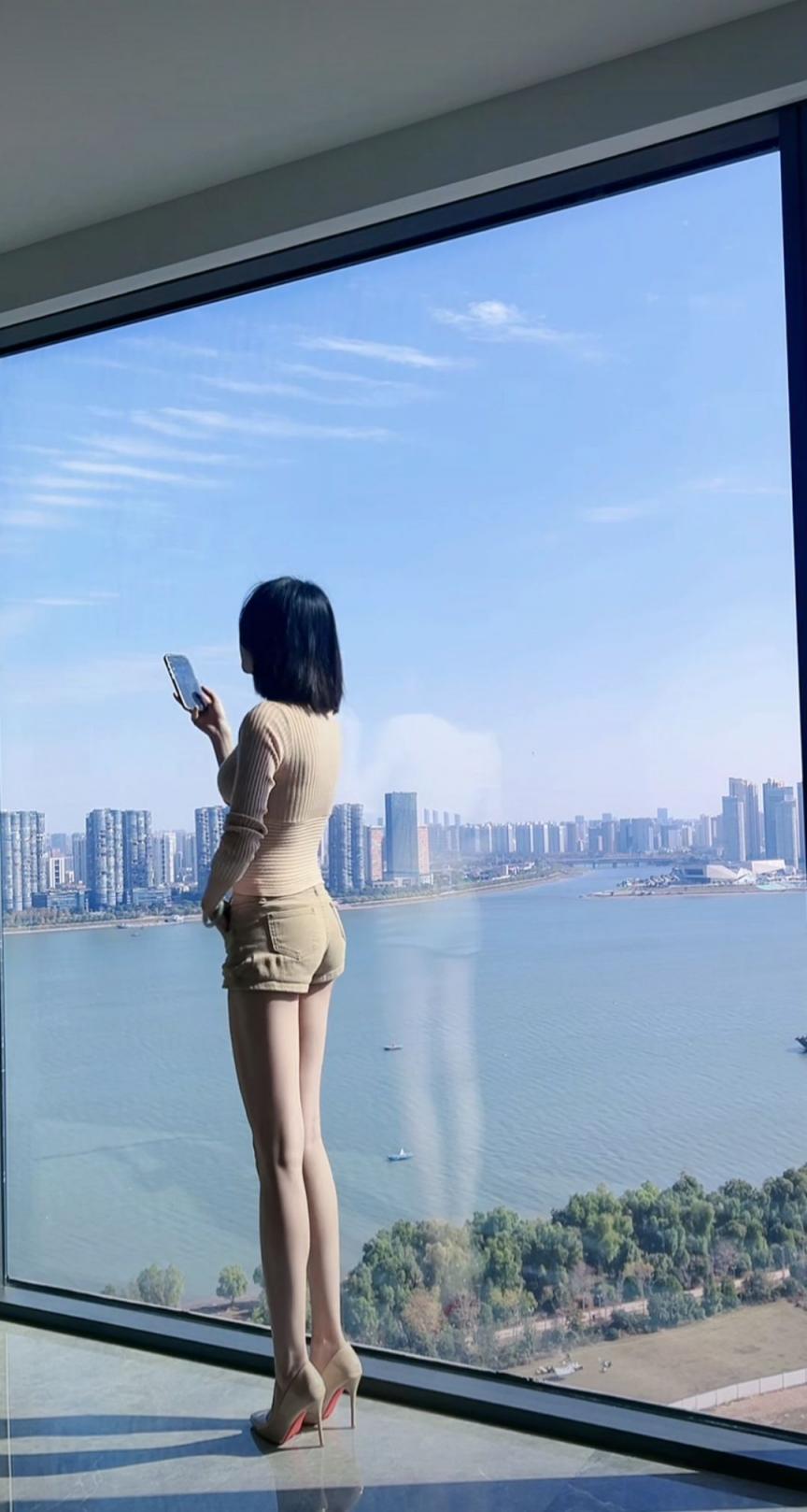 无敌身材完美小翘臀