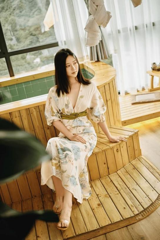 端庄美女 [28P]
