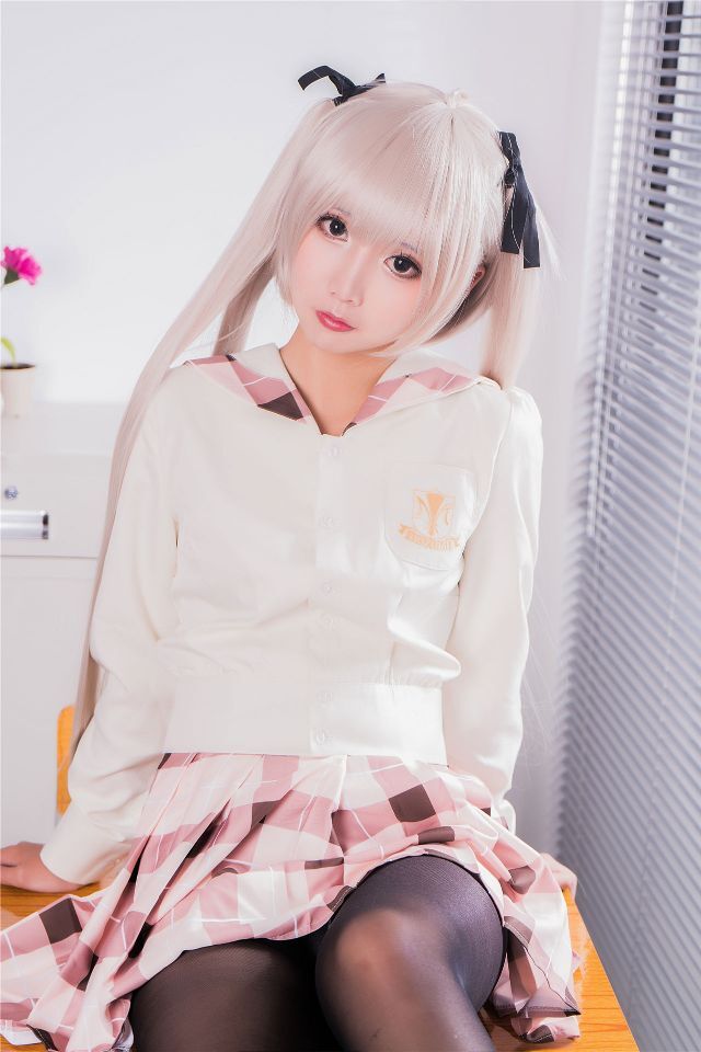 萌萌的美女  [21P]