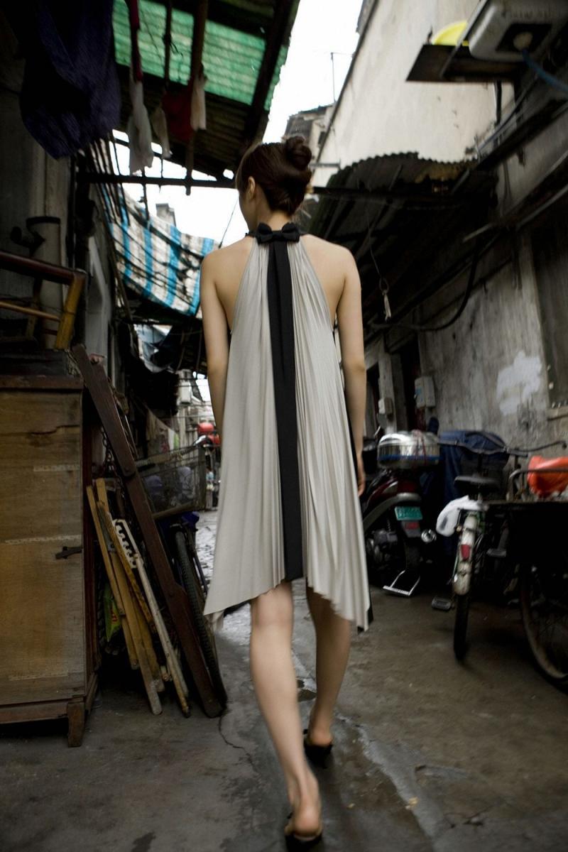 美女街拍 [22P]