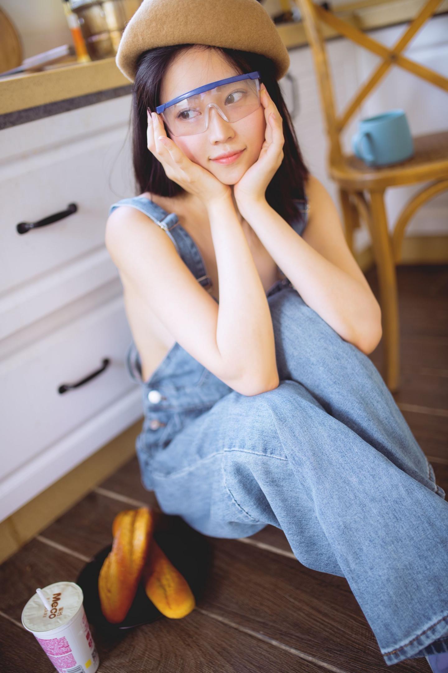 年年-背带裤[30P]