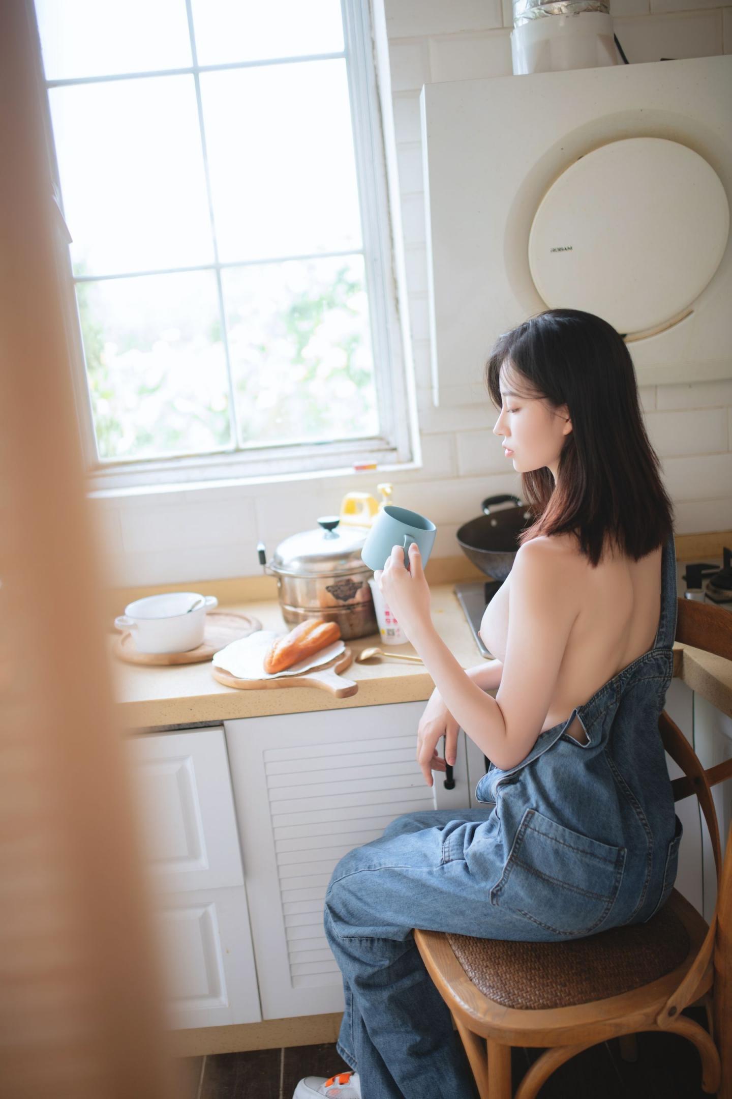 年年-背带裤[30P]