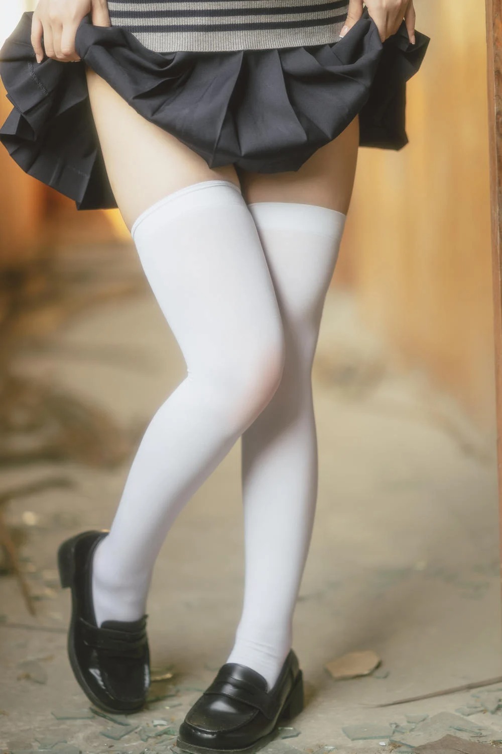学生装扮的美女 [30P]