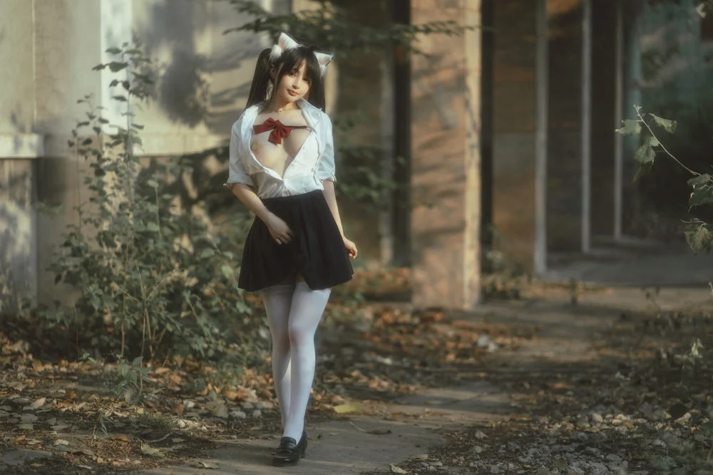 学生装扮的美女 [30P]