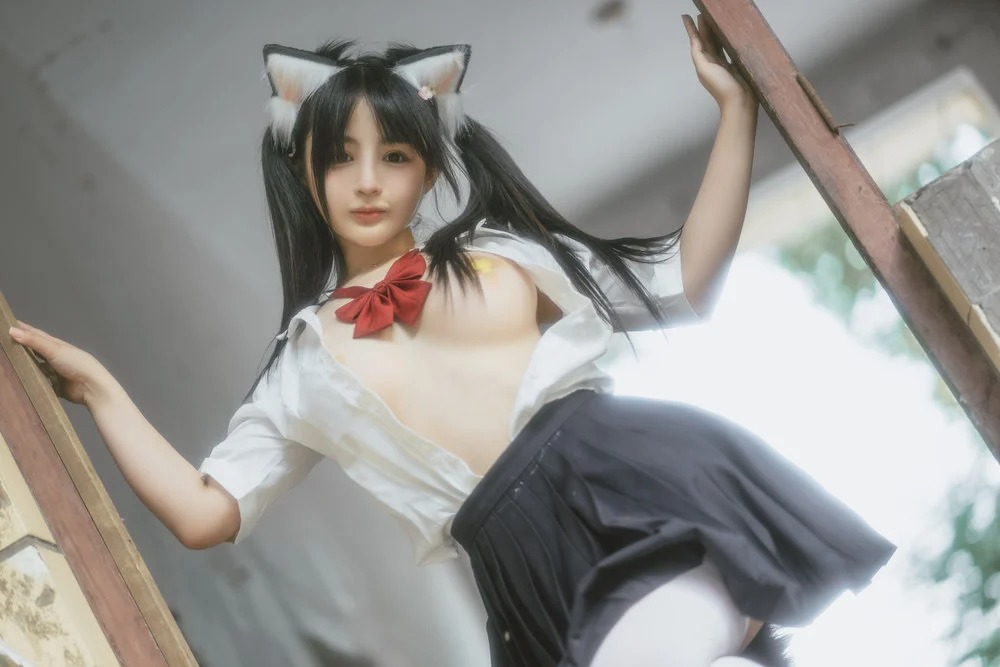 学生装扮的美女 [30P]