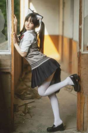 学生装扮的美女 [30P]