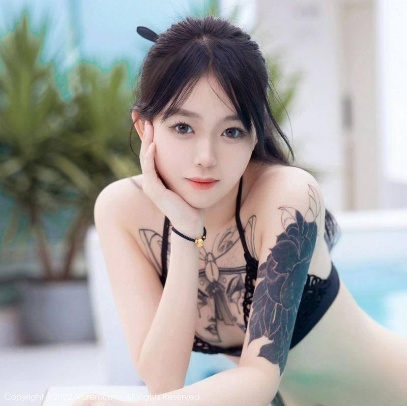 奶瓶. 完整版无水印写真