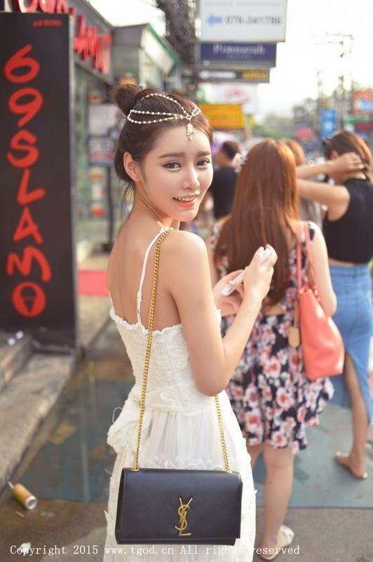 普吉岛旅拍：徐妍馨第二刊性感写真