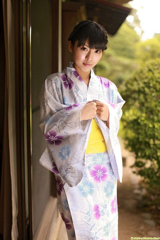 佐藤さくら色白もち肌ボディのセクシー健康美DGC高清写真图套图写真图集