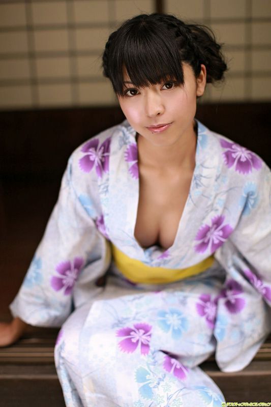 佐藤さくら色白もち肌ボディのセクシー健康美DGC高清写真图套图写真图集