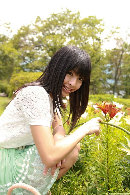佐藤さくら色白もち肌ボディのセクシー健康美DGC高清写真图套图写真图集