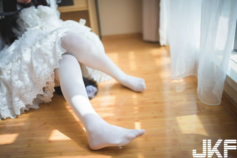 极品柚木写真之黑白调教