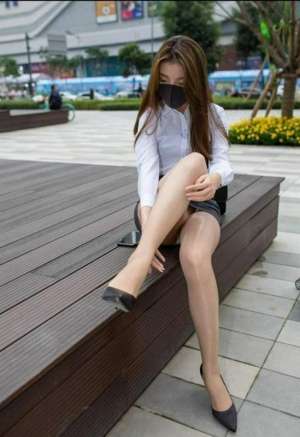 短裙性感美女2025