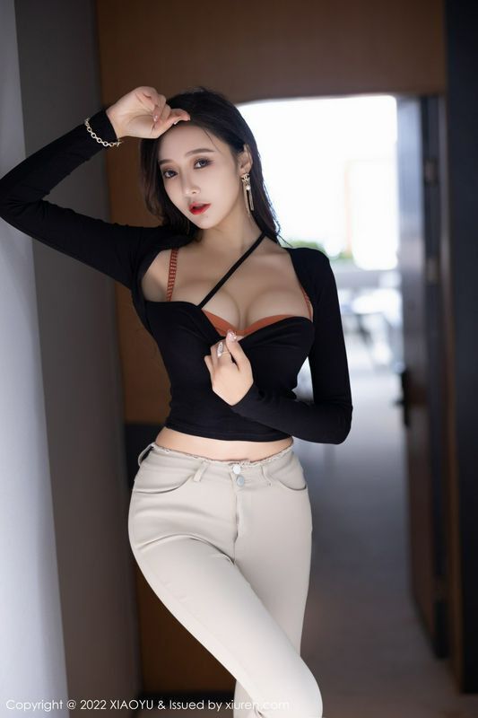 王馨瑶yanni完整版无水印写真