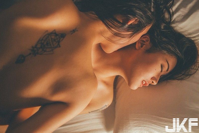 网路收集百合姐妹花的诱惑让人目不转睛