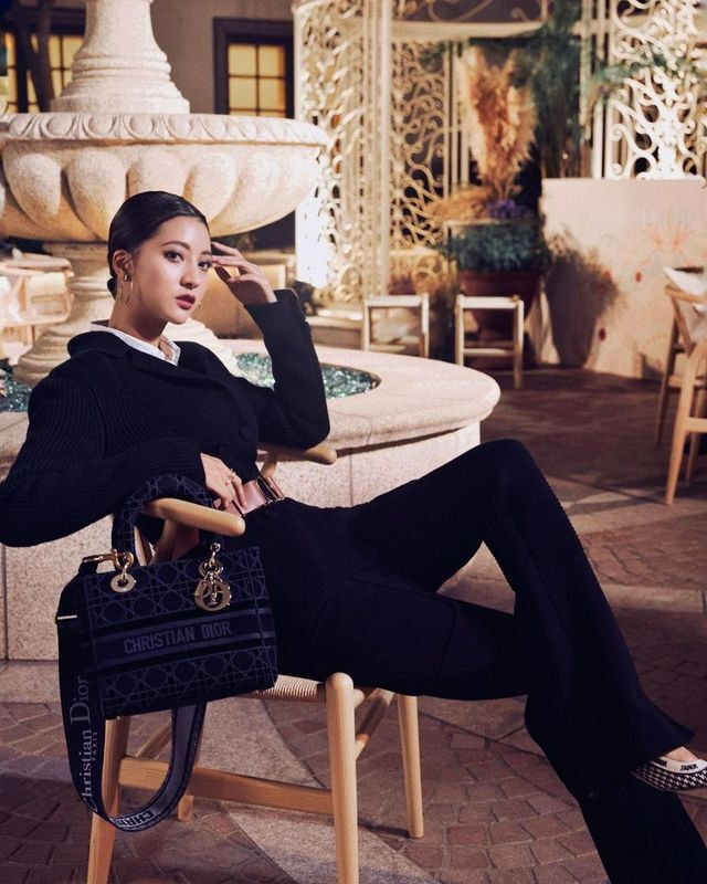 此仙女只应天上有！网拍女神妍安完美天使容颜，高端时尚在仙女身上根本绝配