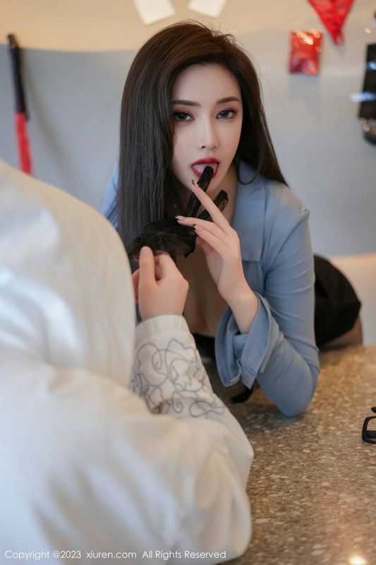 Carol周妍希 黑丝美腿