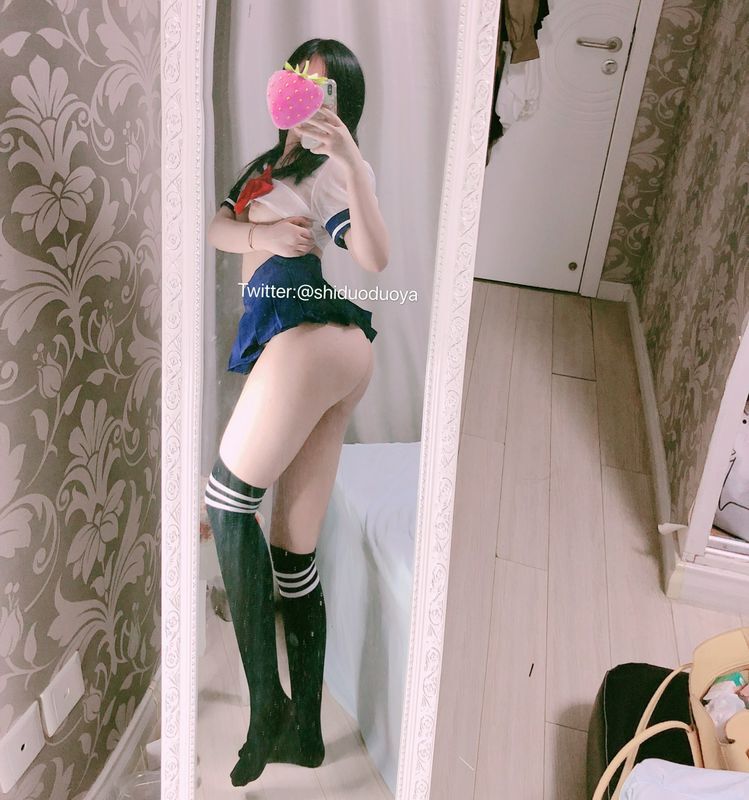 网路收集系列福利姬少女朵朵推特合集大尺度VIP福利帖