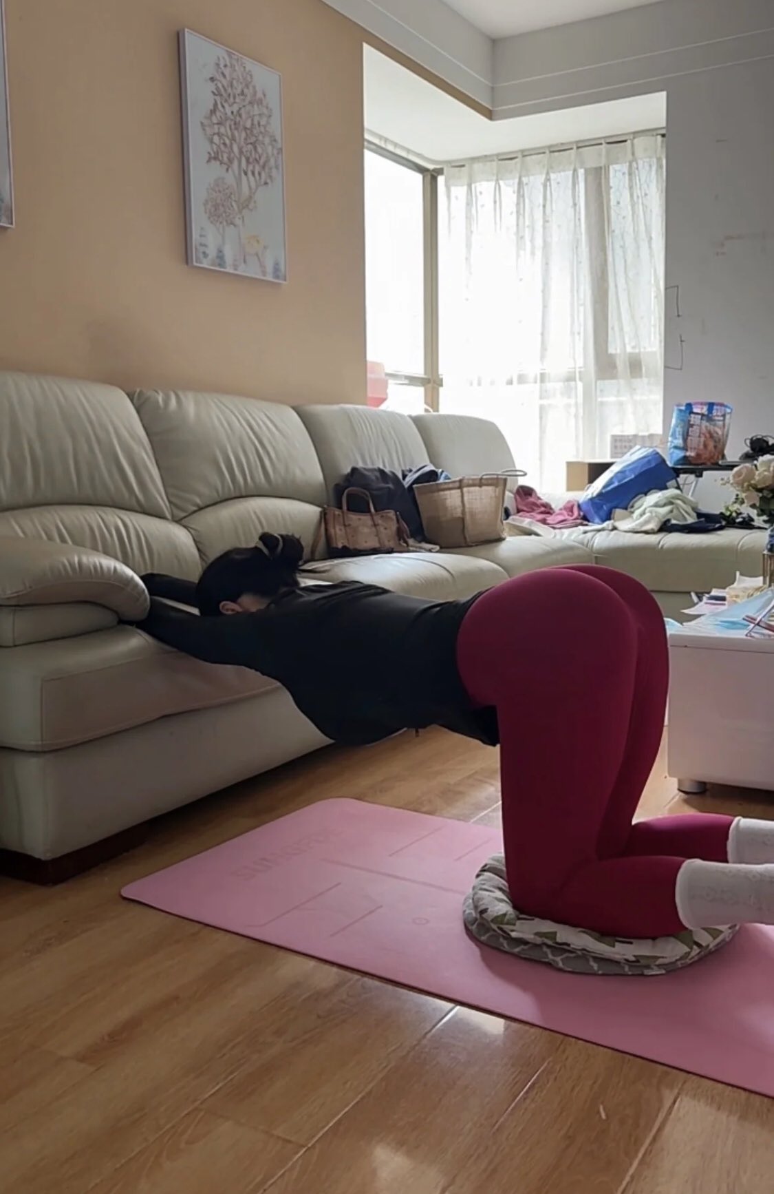 万千娇媚美少妇[100P]